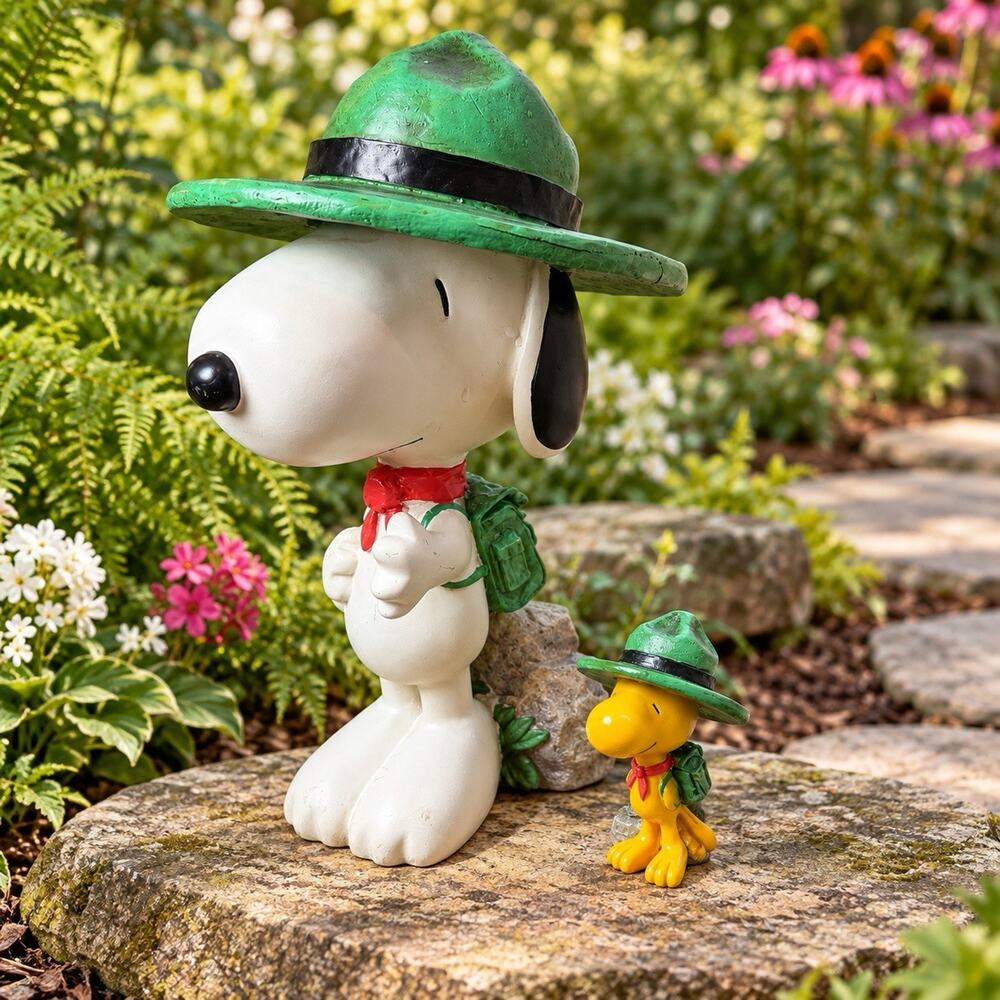 Home Styles Peanuts Snoopy & Woodstock Beagle Scout Resin Garden Statue Set